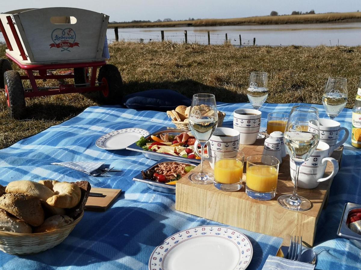 Liebevoll Hinterm Deich - Ferienwohnungen Lehe  Exteriör bild